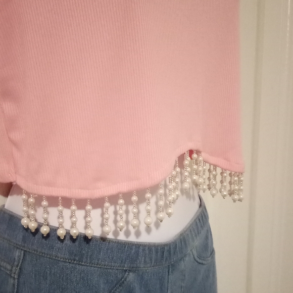 Julia by love J baby pink 💕 crop top with dangling beads - Picture 3 of 5
